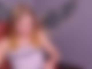 Live cam show with MargaritaKiss - Double Penetration on xfollow cams