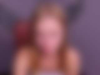Live cam show with MargaritaKiss - Threesome on TottyGirls