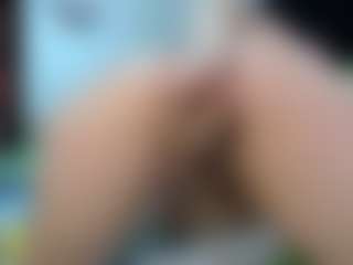 Live cam show with soniafuckboobs - Smoking on CamSodaAdn