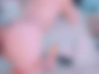 EmilySaaenz's Live Sex Cam Show