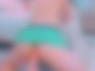 Live cam show with EmilySaaenz - Dirty Talk on UwU Esports