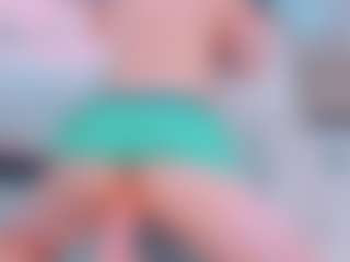 Live cam show with EmilySaaenz - Gape on Latina Girls