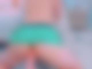 Live cam show with EmilySaaenz - Brown Eyes on Latina Girls