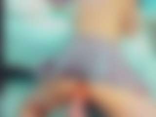 EmilySaaenz's Live Sex Cam Show