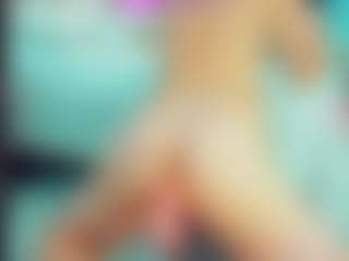 EmilySaaenz's Live Sex Cam Show