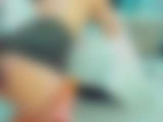 EmilySaaenz's Live Sex Cam Show