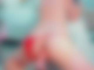 EmilySaaenz's Live Sex Cam Show
