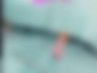 EmilySaaenz's Live Sex Cam Show