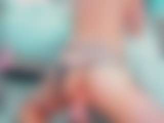 EmilySaaenz's Live Sex Cam Show