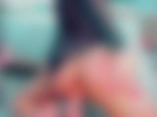 EmilySaaenz's Live Sex Cam Show