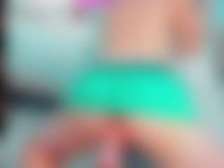 EmilySaaenz's Live Sex Cam Show