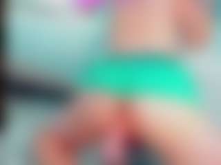 EmilySaaenz's Live Sex Cam Show