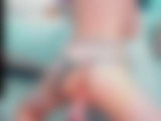 Live cam show with EmilySaaenz - Gape on madthumbs