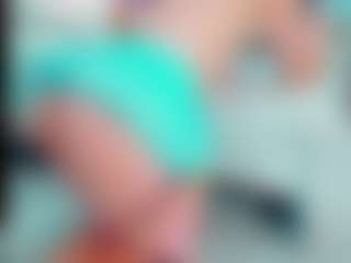 Live cam show with EmilySaaenz - Latina on pussylord.com | colombia