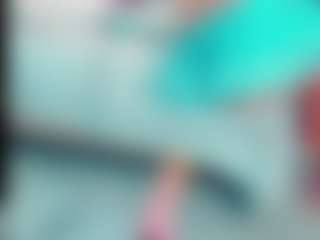 Live cam show with EmilySaaenz - No Smoking on boobsie.com
