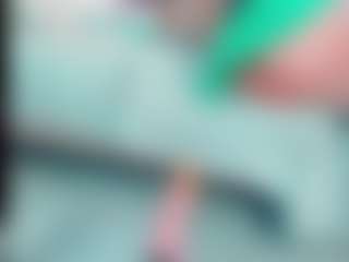 EmilySaaenz's Live Sex Cam Show