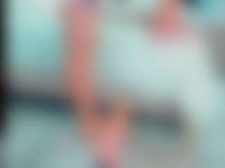 Live-Cam-Show mit EmilySaaenz - Average auf Camsoda
