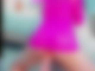 EmilySaaenz's Live Sex Cam Show