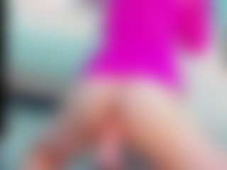 EmilySaaenz's Live Sex Cam Show