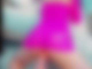EmilySaaenz's Live Sex Cam Show