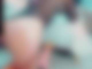 EmilySaaenz's Live Sex Cam Show