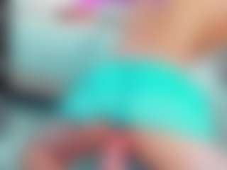 EmilySaaenz's Live Sex Cam Show