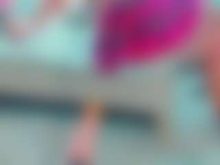EmilySaaenz's Live Sex Cam Show