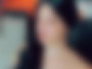 EmmaSaenz's Live Sex Cam Show
