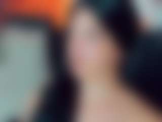 EmmaSaenz's Live Sex Cam Show