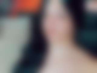 EmmaSaenz's Live Sex Cam Show