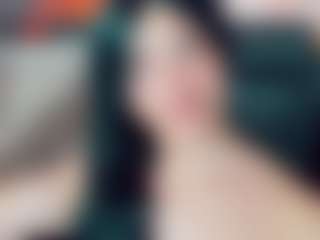 EmmaSaenz's Live Sex Cam Show