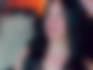 EmmaSaenz's Live Sex Cam Show