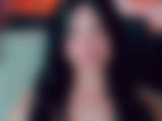 EmmaSaenz's Live Sex Cam Show