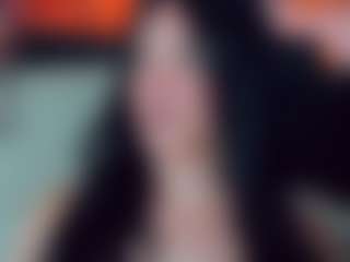 EmmaSaenz's Live Sex Cam Show