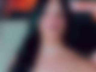EmmaSaenz's Live Sex Cam Show