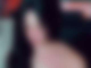 EmmaSaenz's Live Sex Cam Show