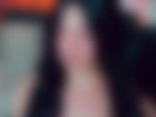 EmmaSaenz's Live Sex Cam Show
