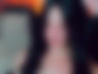 EmmaSaenz's Live Sex Cam Show