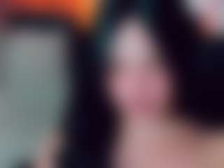 EmmaSaenz's Live Sex Cam Show