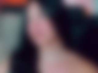 EmmaSaenz's Live Sex Cam Show