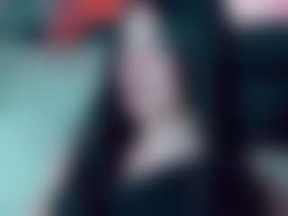 EmmaSaenz's Live Sex Cam Show