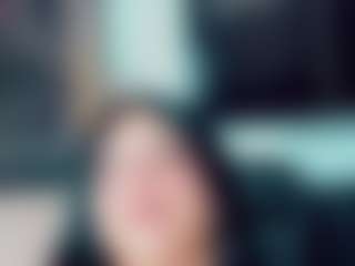 EmmaSaenz's Live Sex Cam Show