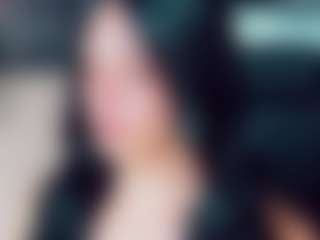 EmmaSaenz's Live Sex Cam Show