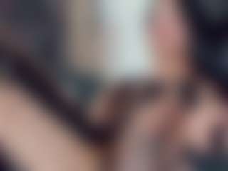 EmmaSaenz's Live Sex Cam Show