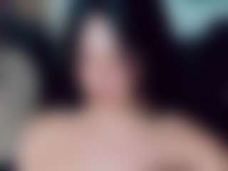 EmmaSaenz's Live Sex Cam Show