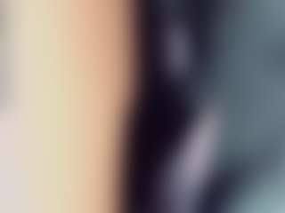 EmmaSaenz's Live Sex Cam Show