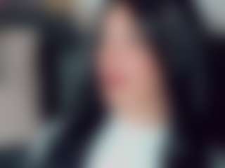 EmmaSaenz's Live Sex Cam Show