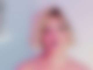 EmmaSaenz's Live Sex Cam Show