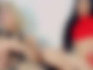 EmmaSaenz's Live Sex Cam Show