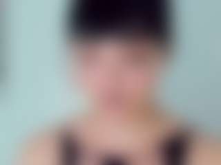 EmmaSaenz's Live Sex Cam Show